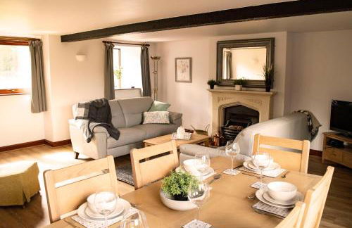 Beech Cottage cosy 7 bed sleeps 9 - dogs very welcome - Foto 1
