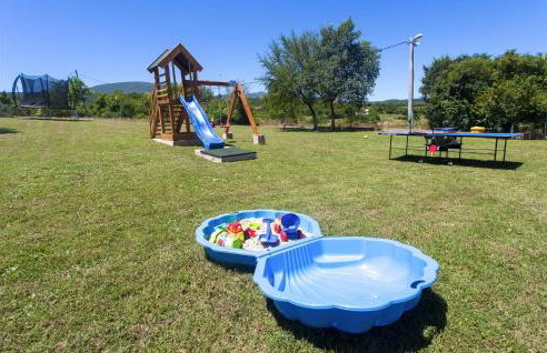 4 Bedroom Gorgeous Home In Hrvace - Foto 7