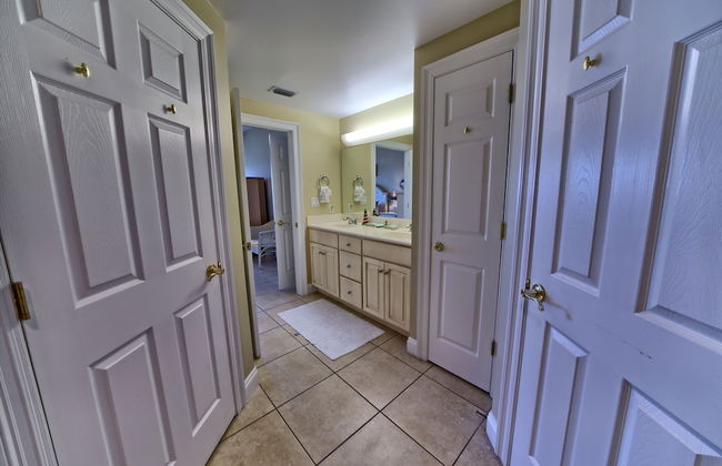 Wondrous Condo with Beach Access and Poolside Beach - Unit 2103 by RedAwning - Foto 26