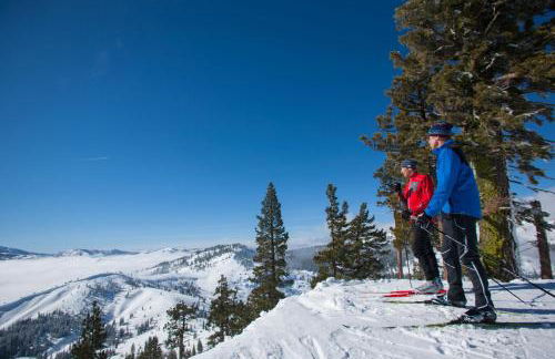 Kokanee at Tahoe Donner - Charming 3 BR - Pool Table - Fireplace - Amenity Access! - Foto 23