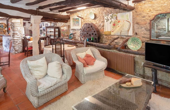 Rustic Holiday Home in Tolva near Mont Rebei Lake - Foto 13