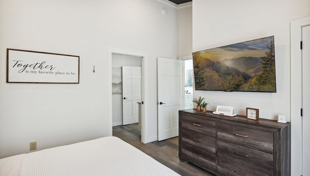 Sunset Chalet 2 Bedroom Cabin by RedAwning - Foto 5, Habitación