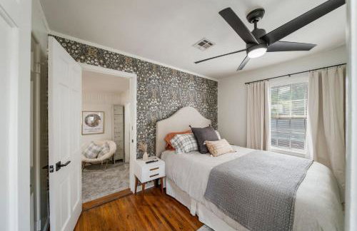 Next to Expo, 5 beds, Hot-tub, corn hole, pets! - Foto 22