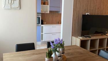 Bilocale di Prestigio a pochi passi a piedi dallo IEO 10 minuti in auto da HUMANITAS 15 minuti dal centro di Milano - Foto 4