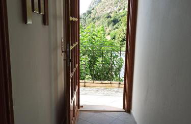 Μπαλκόνι του Αιγαίου father's house in Kimi - Photo 40