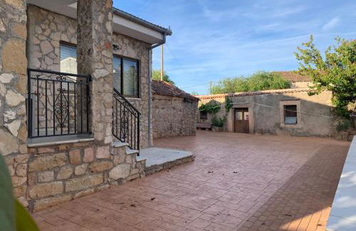 El enebrón - Hoces del río Duratón - Foto 9