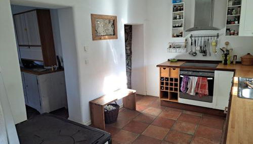 Bierfrauhäusl - Foto 5, stove