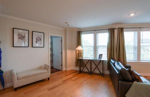 New Construction, near NEUBMC, Elevator, 2B, 2BA - Foto 4