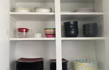 DOWN TOWN BUNGALOW Entire home available - Foto 7