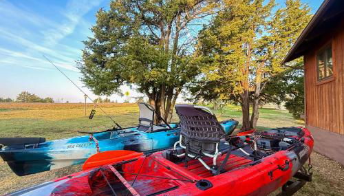 Less Than 1 Mi to Tuttle Creek Lake Cabin with 2 Kayaks! - Foto 3