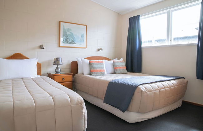 Tuki Tuki Motel - Photo 24