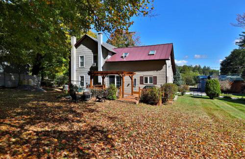 The Family Retreat At Bomoseen 4 Bedroom Home - Photo 75
