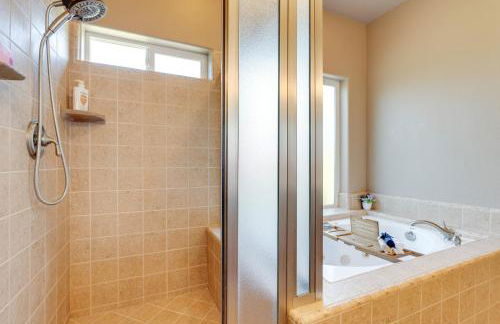 Clovis Retreat with Patio and Yard about 3 Mi to Old Town! - Foto 17