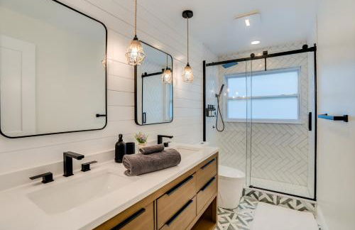 Cozy Clearwater Getaway Beach, Spa, and Luxury - Photo 22