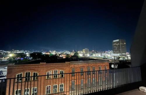 Mercantile industrial loft! - Photo 55