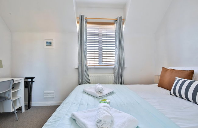 2 Bed House Near Beach with Free Parking - Foto 51