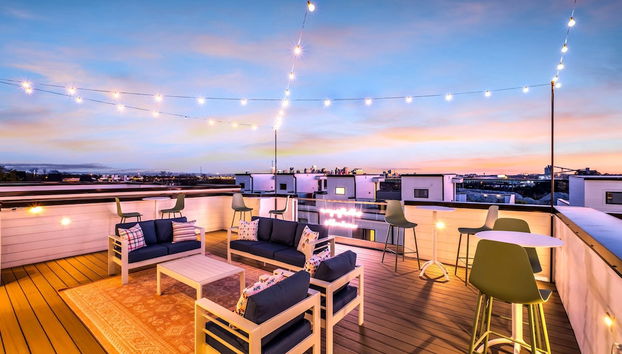 Luxury Stay With Rooftop Views in Prime Location - Foto 2, Habitación