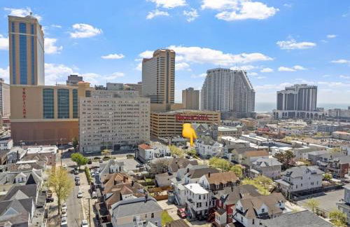 7BR 7BA Big House 1 block from Tropicana and Beach - Foto 12