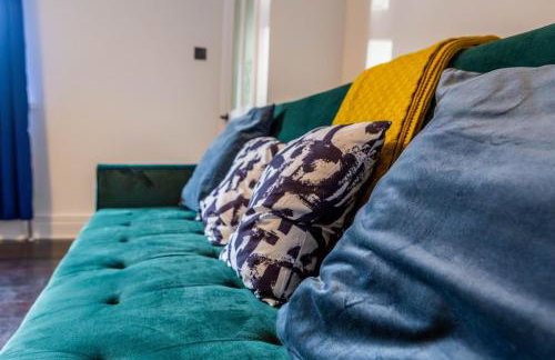 Two Bed Entire House Newcastle Gateshead - Free Parking - Photo 4