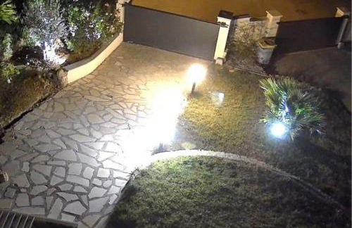 Magnifique T2 jacuzzi piscine - Foto 9