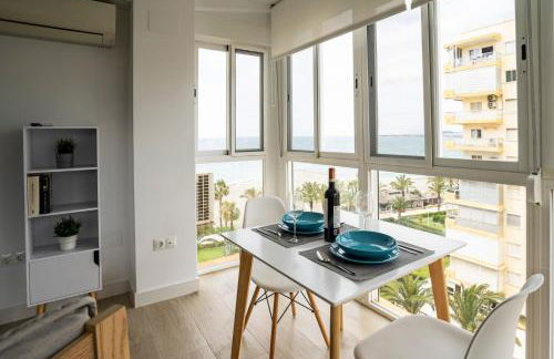 Montevideo Beach - Apartamento con vistas al mar recién renovado - Foto 4
