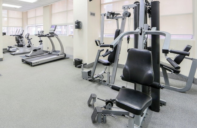 Suite for 4 Near Downtown Toronto General Hospital Parking Available, Balcony - Foto 20