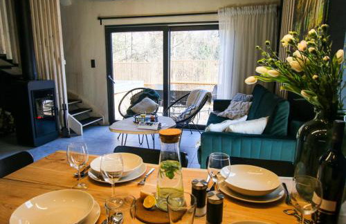 Projekt ŚWIT - domki z prywatną jacuzzi i sauną - Foto 11