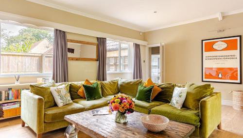 Spacious Country Cottage Sleeps 7, Air Con, Fire Pit & Dog Friendly close to Bath - Foto 3