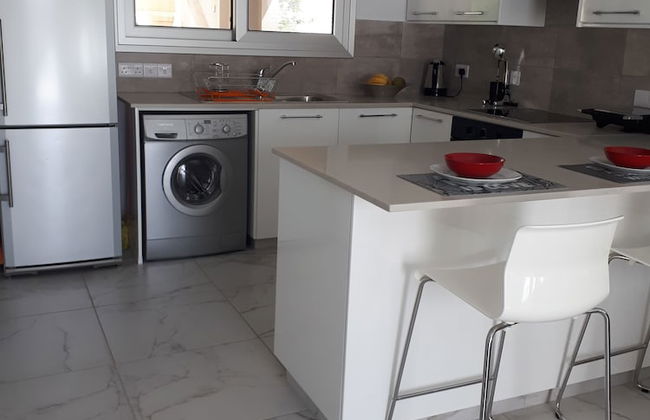 Eva Christ Apt - Photo 8