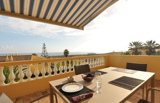 Villa With Views Like the Pool, Sea, Meia Praia - Foto 21