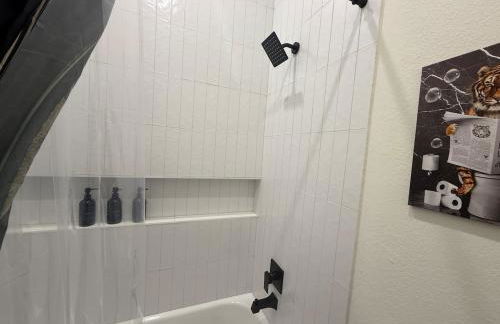 Elegant Plush Properties - Foto 22