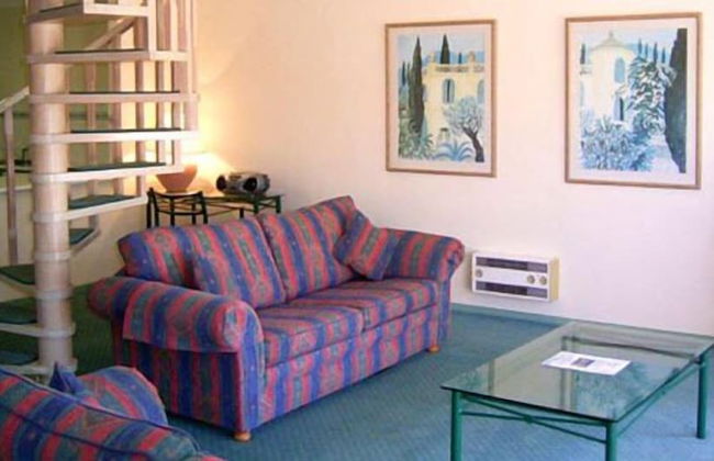 Tuscany Apartments - Photo 20