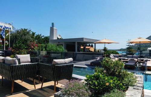 Isla Villas & Suites - Photo 11