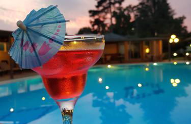 Hotel Kalamitsi Apartments - Photo 17