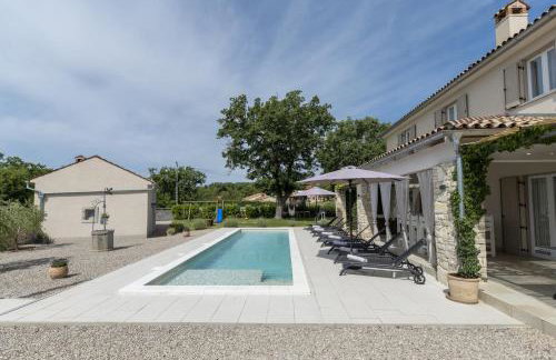 Villa Batelica with large garden, kids playground and private pool - Foto 10