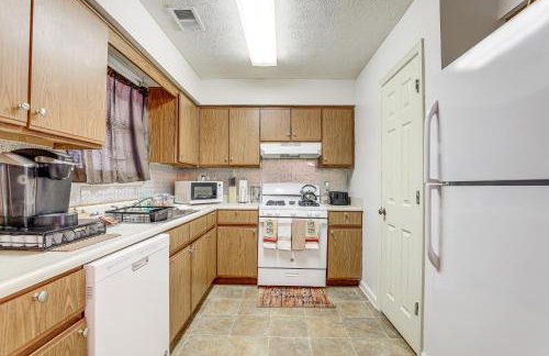 Georgia Townhome - 3 Mi to Stone Mountain Park! - Foto 7