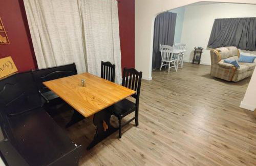 Munising Getaway - Photo 12