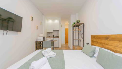 Classy XVIII - Ferga Suites - Photo 3