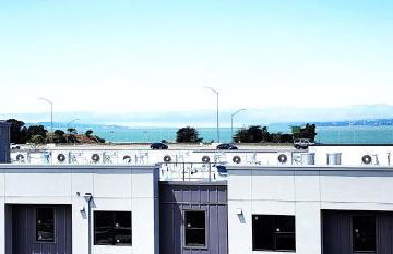 Cozy and Secure 3-Bedroom, 2-Bath Unit with 6 Beds and Beautiful Bay View - Foto 24