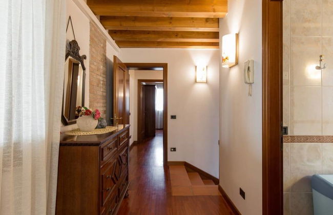 The Mulberries Three Bedroom and two Bathroom Apartment - Foto 4