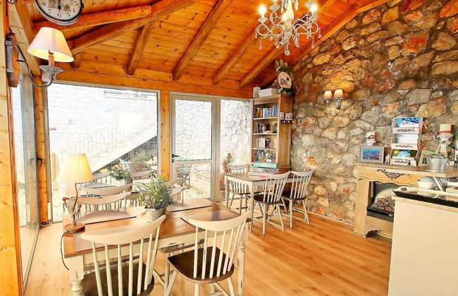 Almond House Suites Arachova - Adults Only - Foto 27