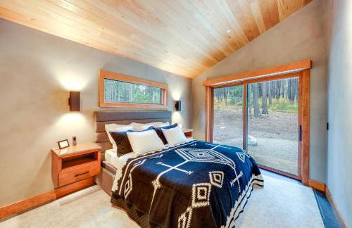 Luxe Valley Home with Sauna and Hot Tub Near Mazama - Foto 12
