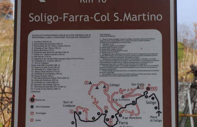 Comfortable House - Garden and Parking - Photo 34