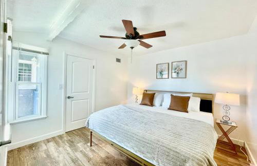 Unique & Spacious house near Disney, Knott, BBQ - Foto 6