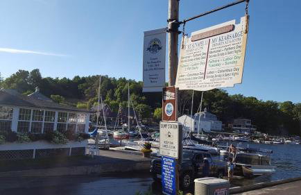 Deer Valley Retreat, Lovely Log Cabin with Fireplace & Garden Views- Perfect for a Relaxing Getaway! - Foto 19