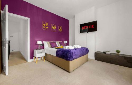 Bright and Cosy 3-bedroom Home near Manchester - Free parking - Sleeps 6 - Foto 1