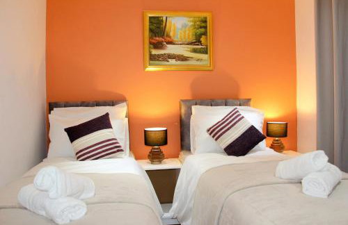 2-Bedroom Garden Apartment near West Norwood Station - Foto 5