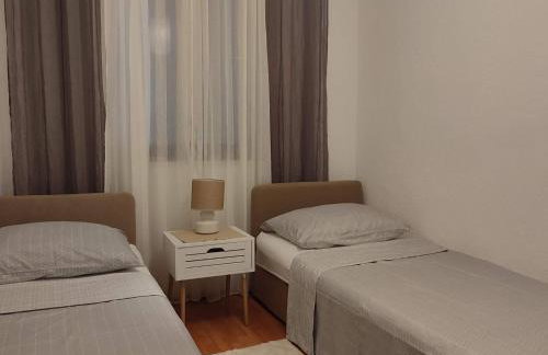 Holiday Home mit Meerblick by Interhome - Photo 24