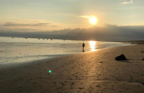 Beautiful villa 4BR with jacuzzi near the beach - Foto 28