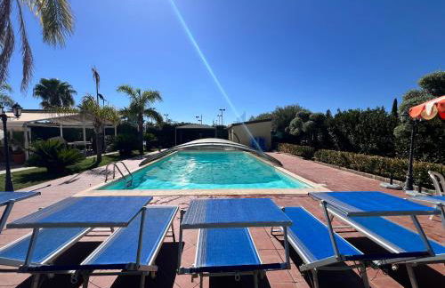 Villa Ludovica Siracusa, Pool 6x12, Jacuzzi, Padel, Pickleball, Volleyball, Wifi - Photo 4